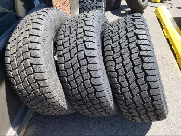 Junior's Tires