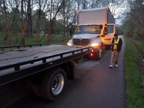 David's Garage & Towing