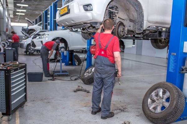 Bo's Tire Shop