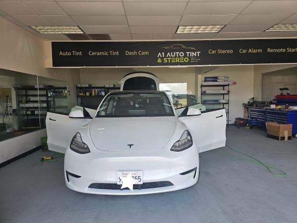 A1 Auto Tint & Stereo