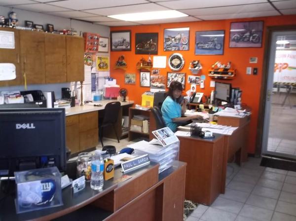 Paul's Precision Paint & Body