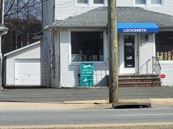 B&b's Lock Technicians Inc.
