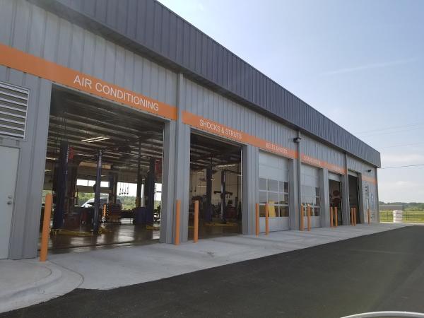 Long-Lewis Quick Lane Calera Tire & Auto Center