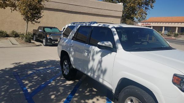 #1 Lowest Price Auto Glass and Window Tinting