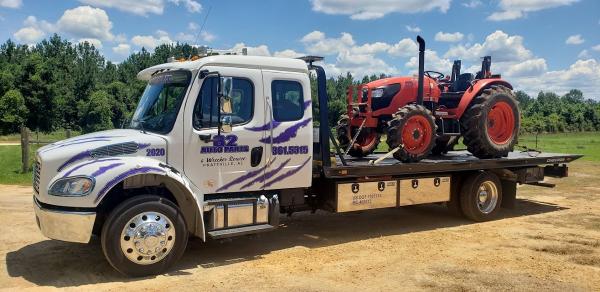 82 Auto Parts & Wrecker Service LLC
