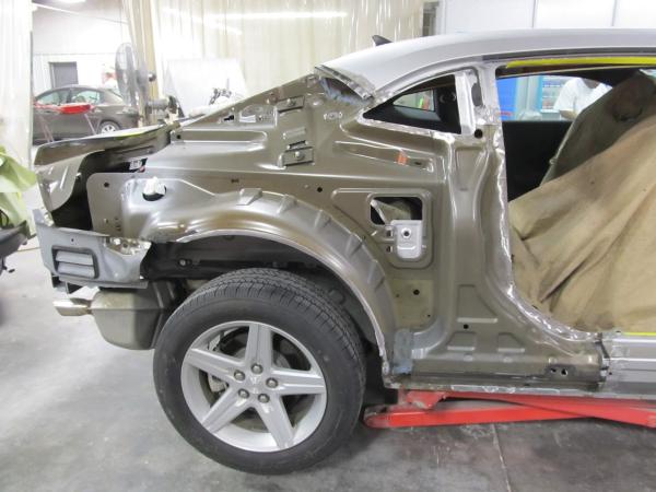 M & H Body Shop