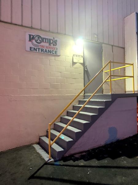 Pomp's Tire Services