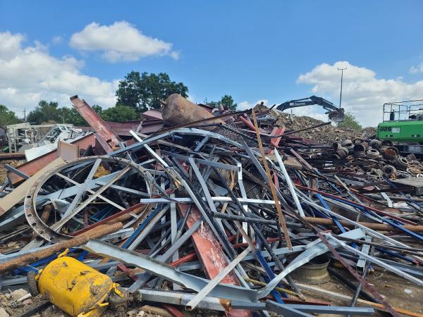 C&D Scrap Metal