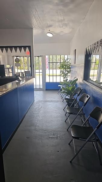 Los Primos Tire Center LLC