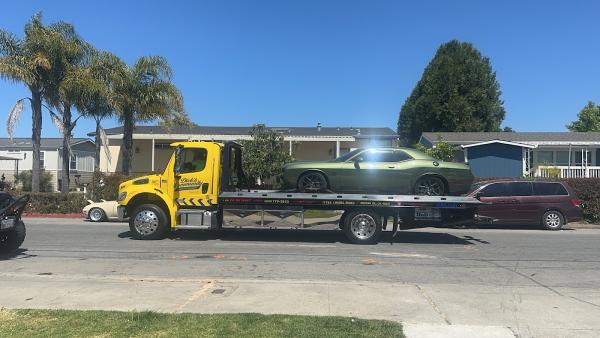 Dick's Community Towing Morgan Hill