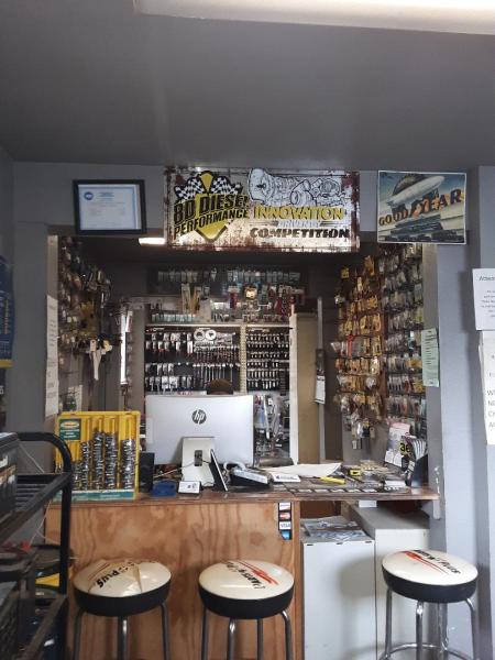 L J Pacheco Auto/Towing