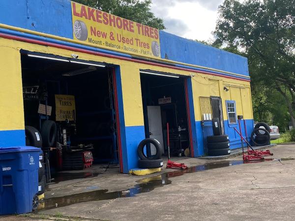 Lakeshore Tire and Repair Rims