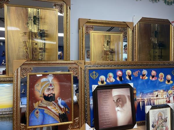 Deol Signs and Wraps