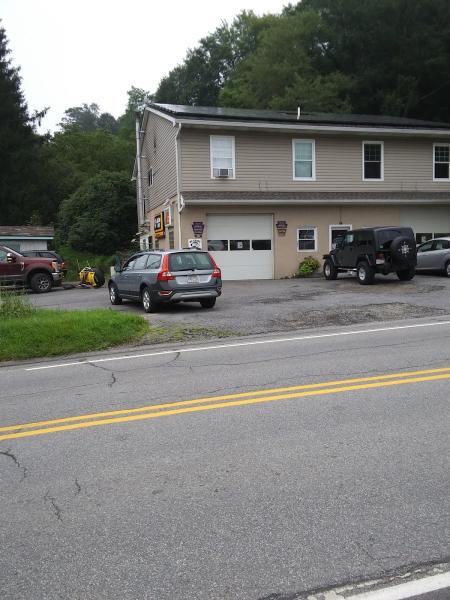 Weinzierl's Garage