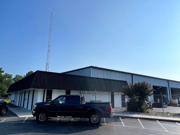 Delmarva Auto Glass & Accessories