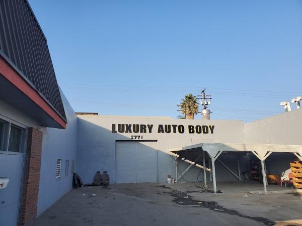 Luxury Auto Body