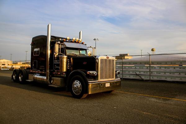 Bull's Trucking Co Inc