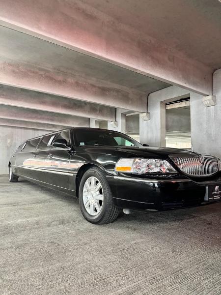 Empress Elite Limousine