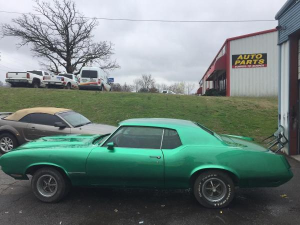 Maaco Auto Body Shop & Painting