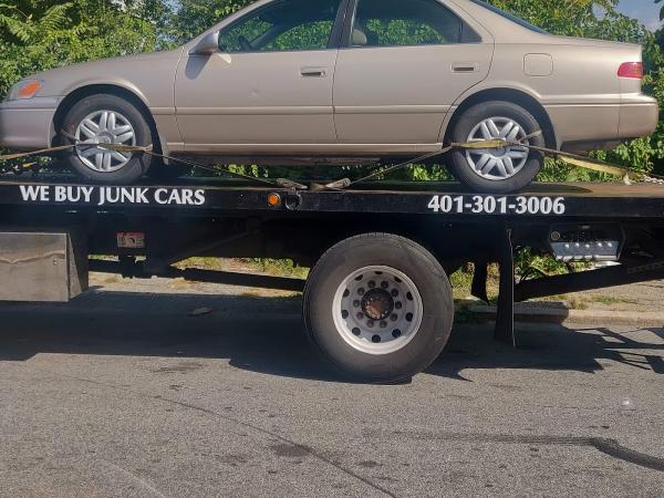 Reliable Junk Car Removal and Towing