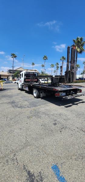 Serrato's Towing & Roadside Service