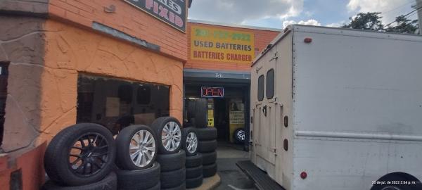 Santiago Tire Service LLC