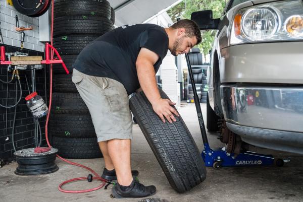 US 41 Tires & Auto Repair