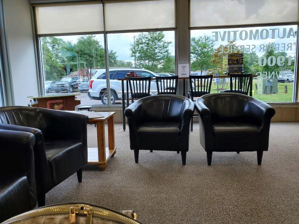 Grand Pointe Automotive
