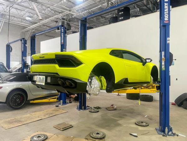 Ultimate Wheel & Tire