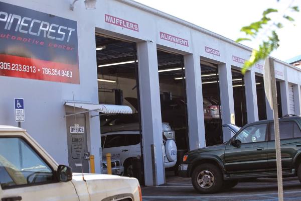 Pinecrest Automotive Services