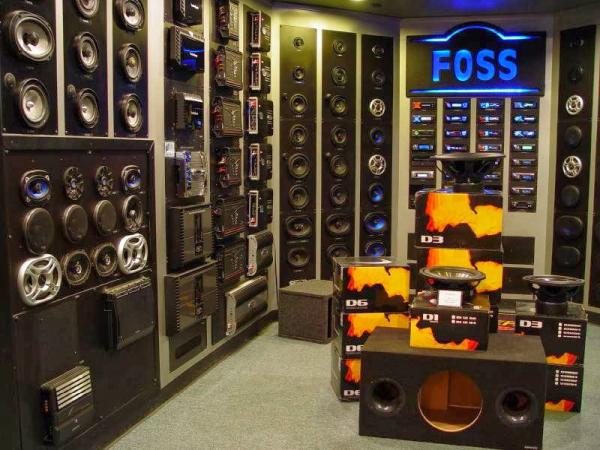 Foss Audio & Tint Tacoma