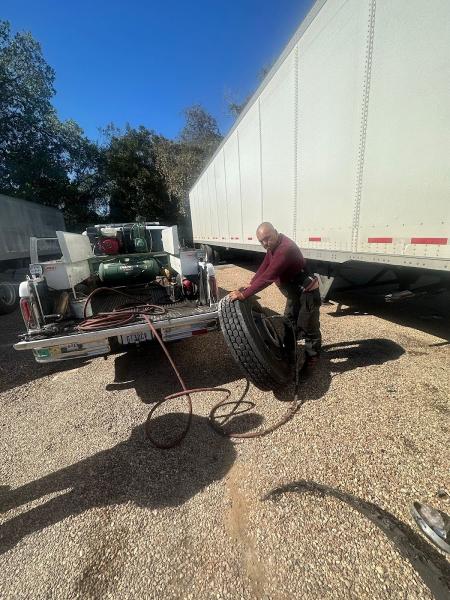 Quick Fix Semi Truck and Tire Repairs Texas