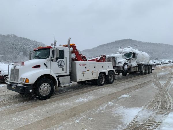 Aide Towing Service LLC