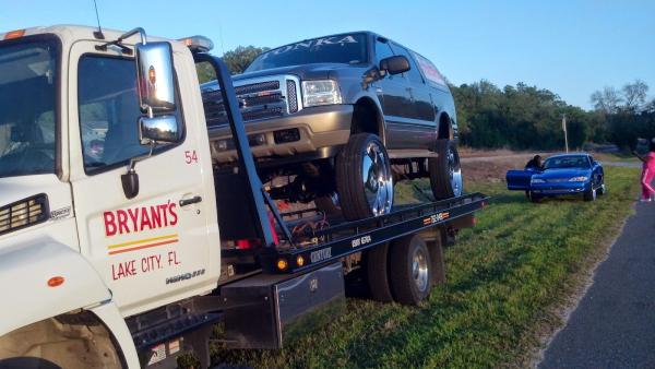 Bryant's Towing 24 Hour Service