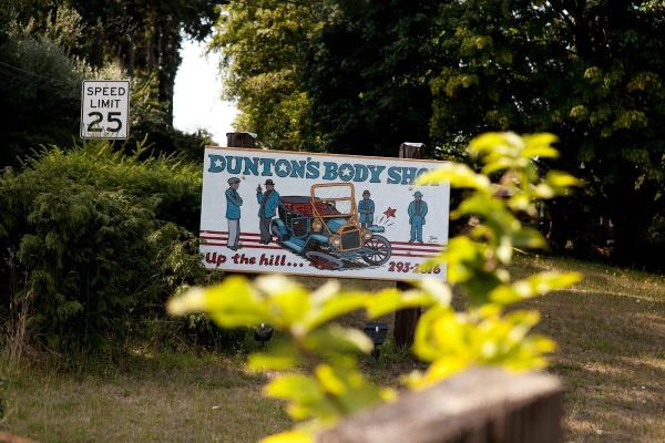 Dunton's Body Shop