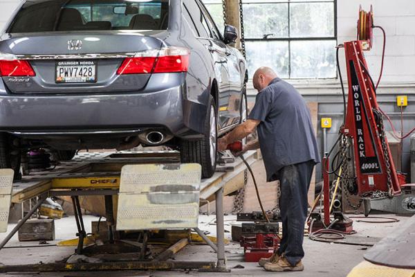 Hollingsworth Auto Service