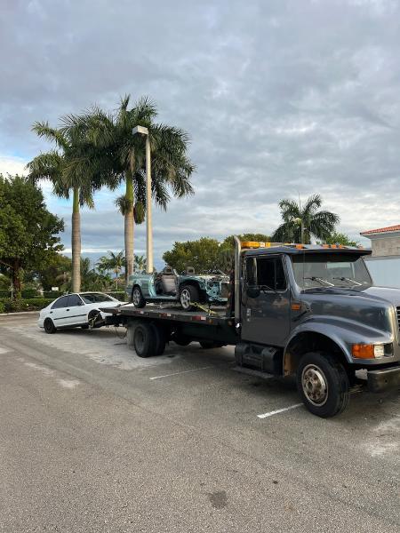 1320 Flatbed Towing FL