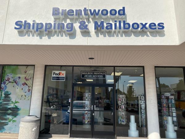 Brentwood Shipping & Mail Box