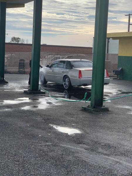 Hands On Car Wash