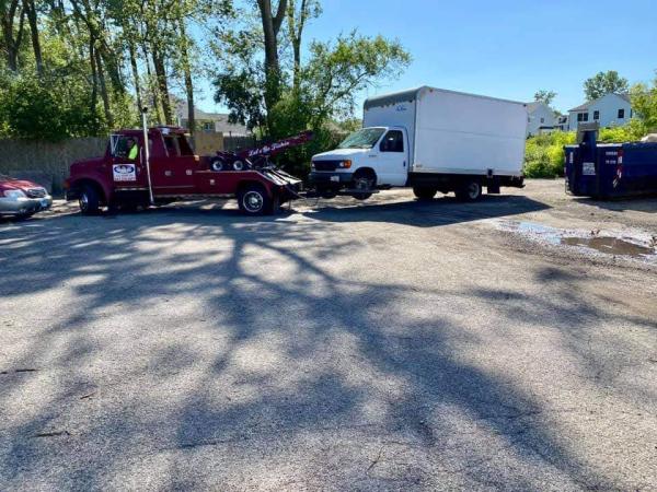 M&M Towing