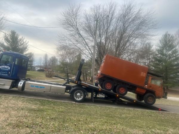 Steve's Towing