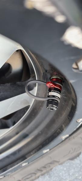Rolling Tires & Wheels