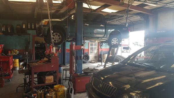 Rob's Auto Repair