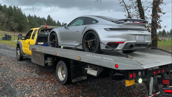 Lb'z Towing and Recovery INC