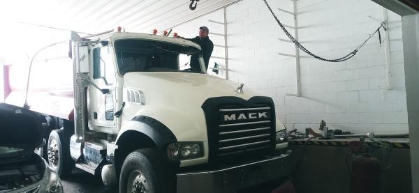 Felix Auto Body Shop LLC