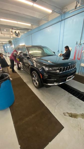 East Chicago Hand Car Wash