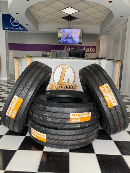 Lux Tires
