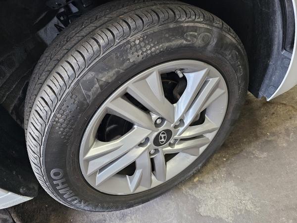 C & J Tires and Repair