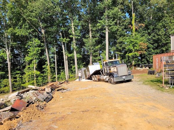 Lowes Garage and Towing