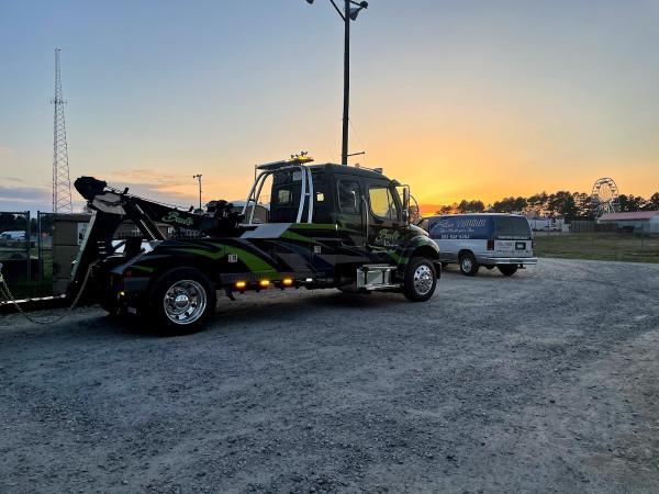 Bud's Towing